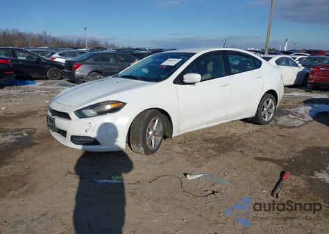 2015 Dodge Dart Sxt z USA, uszkodzony, nr VIN 1C3CDFBB4FD281695